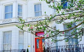 Blue Bells Hotel